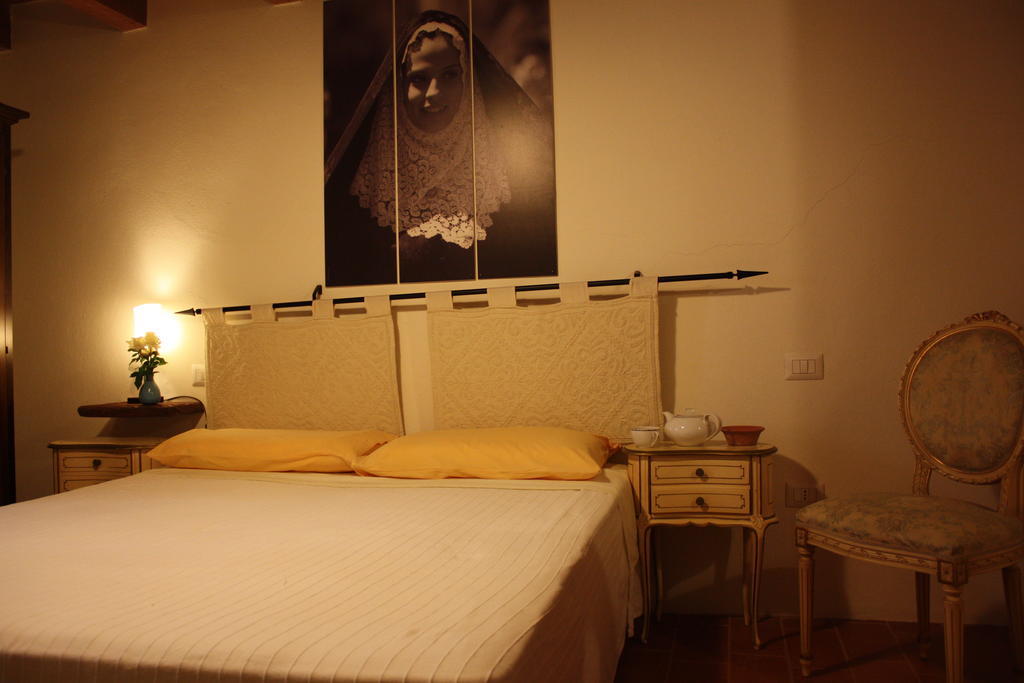 Il Lupo Rosso Bed & Breakfast ซานตู ลุสซัร์จิว ห้อง รูปภาพ